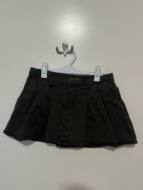 Army Green Pleated Mini Skort